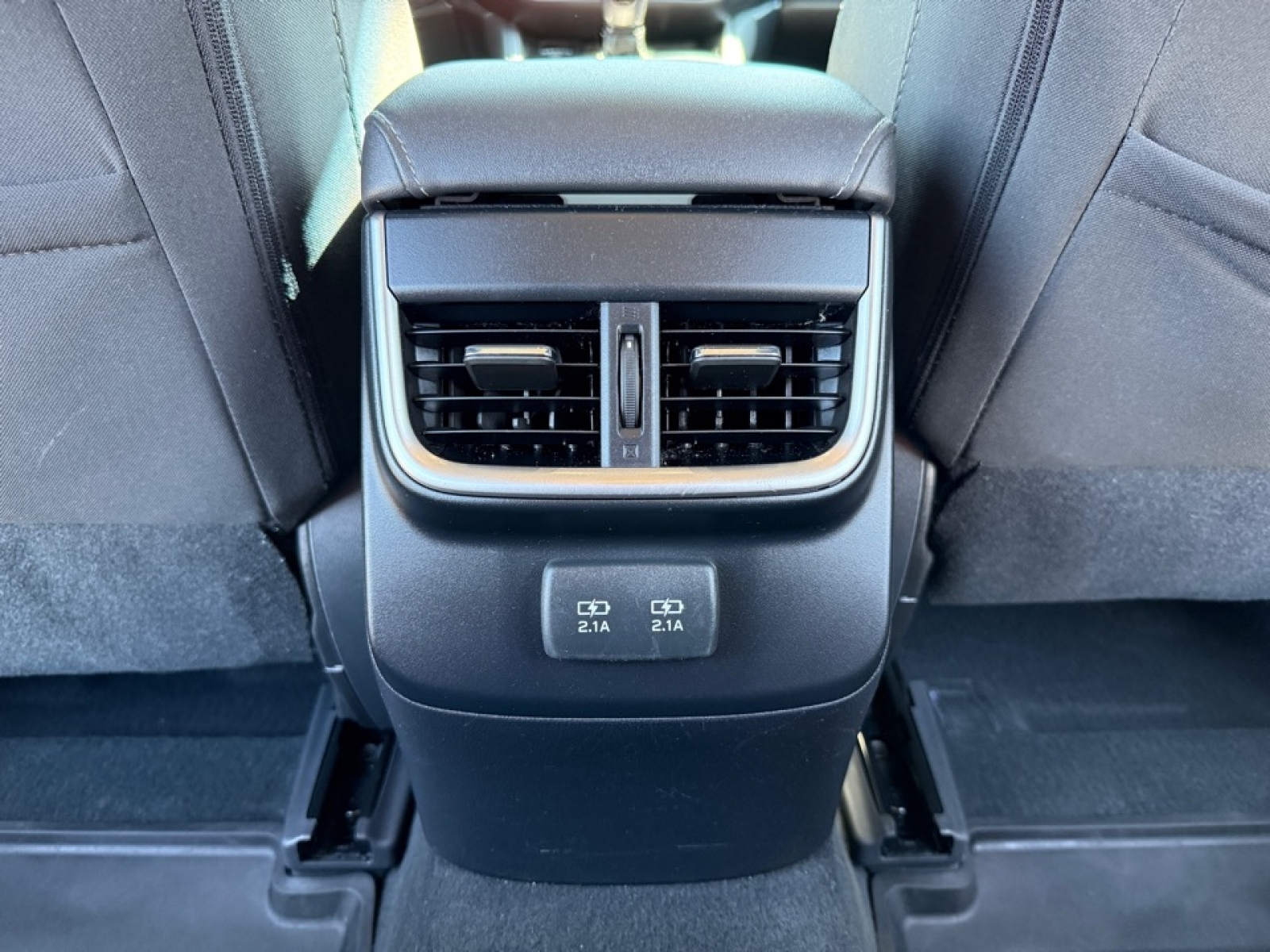 2022 Subaru Outback Premium, 38940, Photo