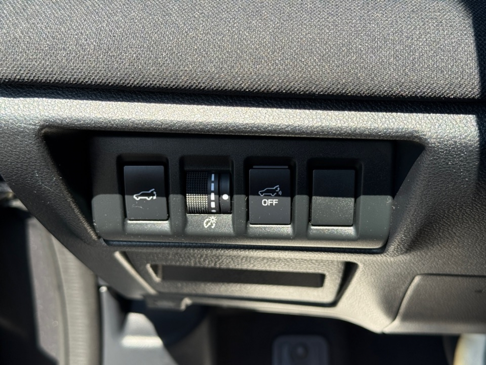 2022 Subaru Outback Premium, 38940, Photo