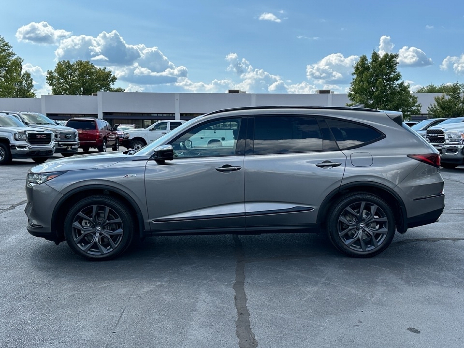 2023 Acura MDX