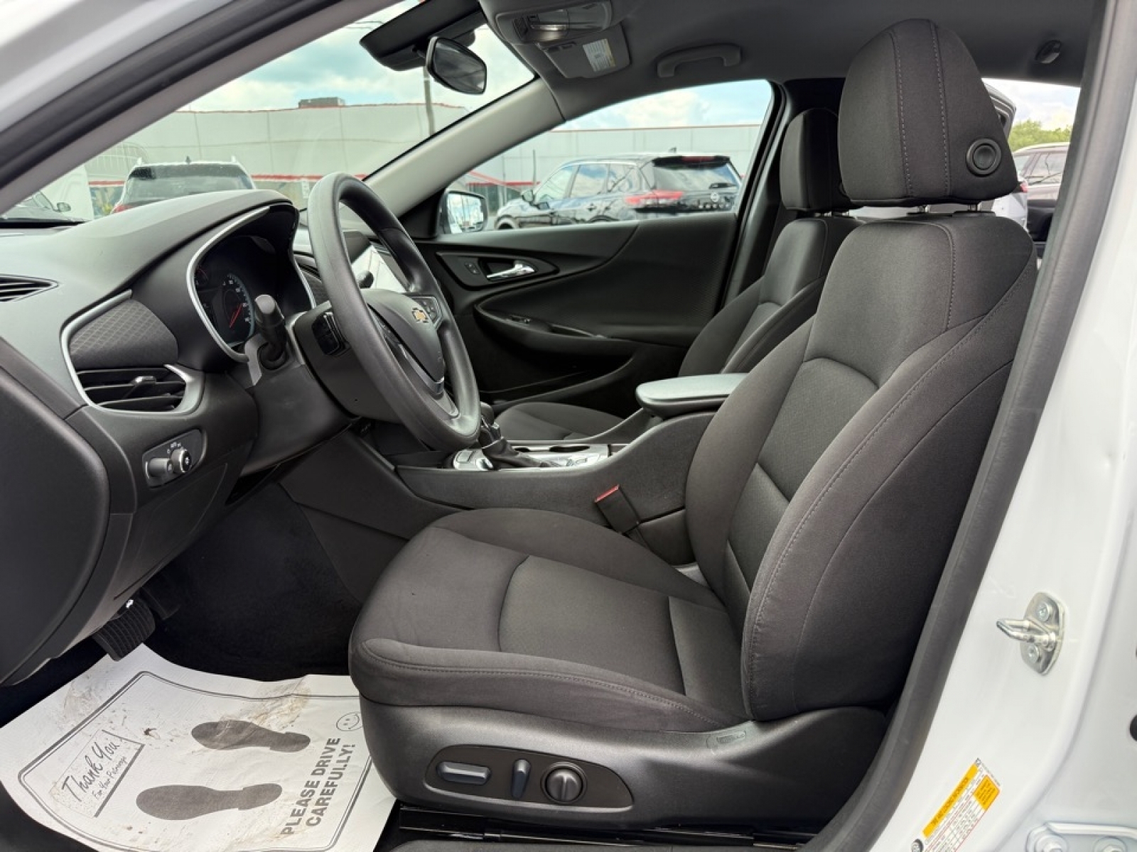 Image of 2023 Chevrolet Malibu FWD 1FL