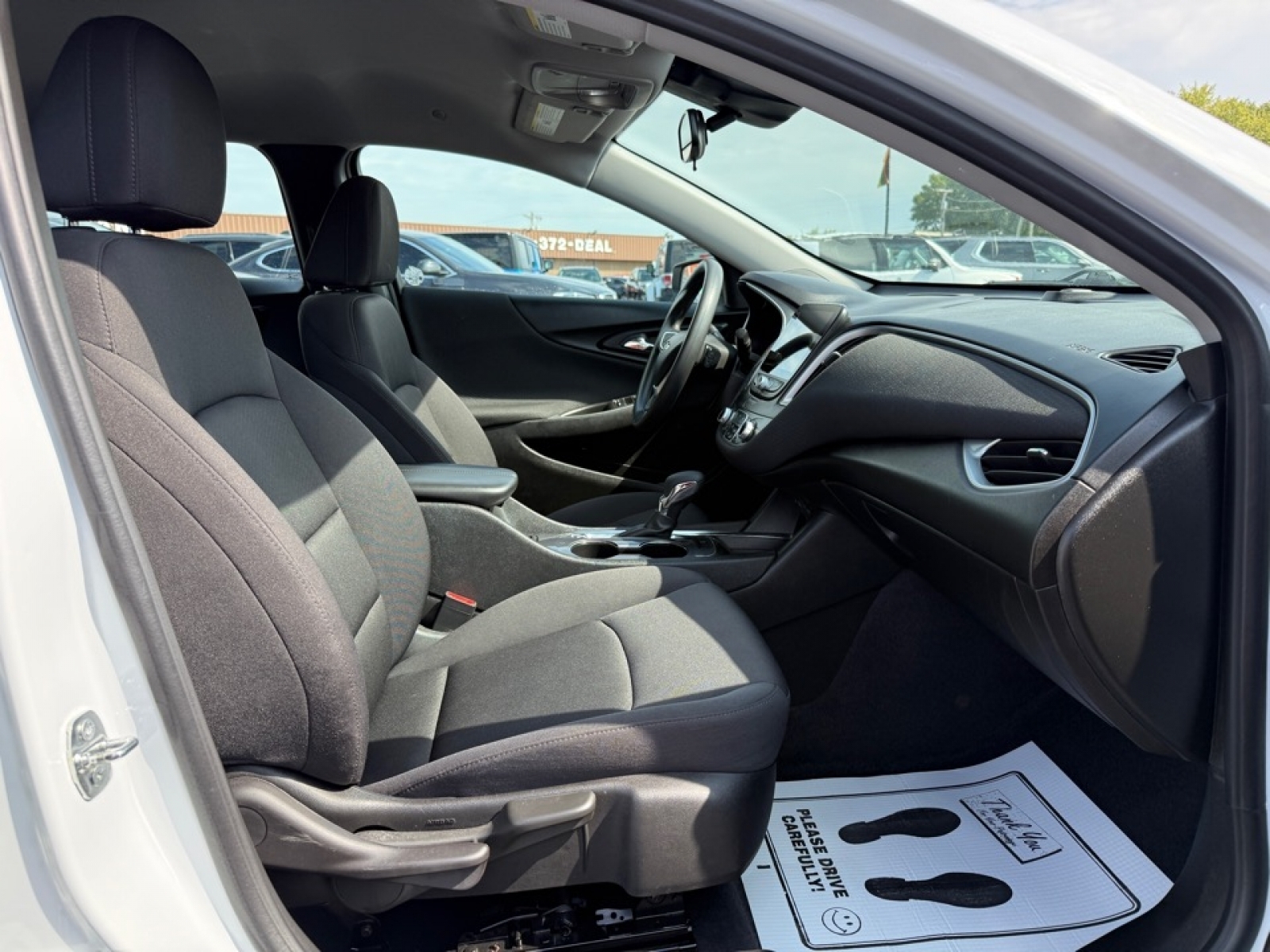 2023 Chevrolet Malibu FWD 1LT, 38904, Photo