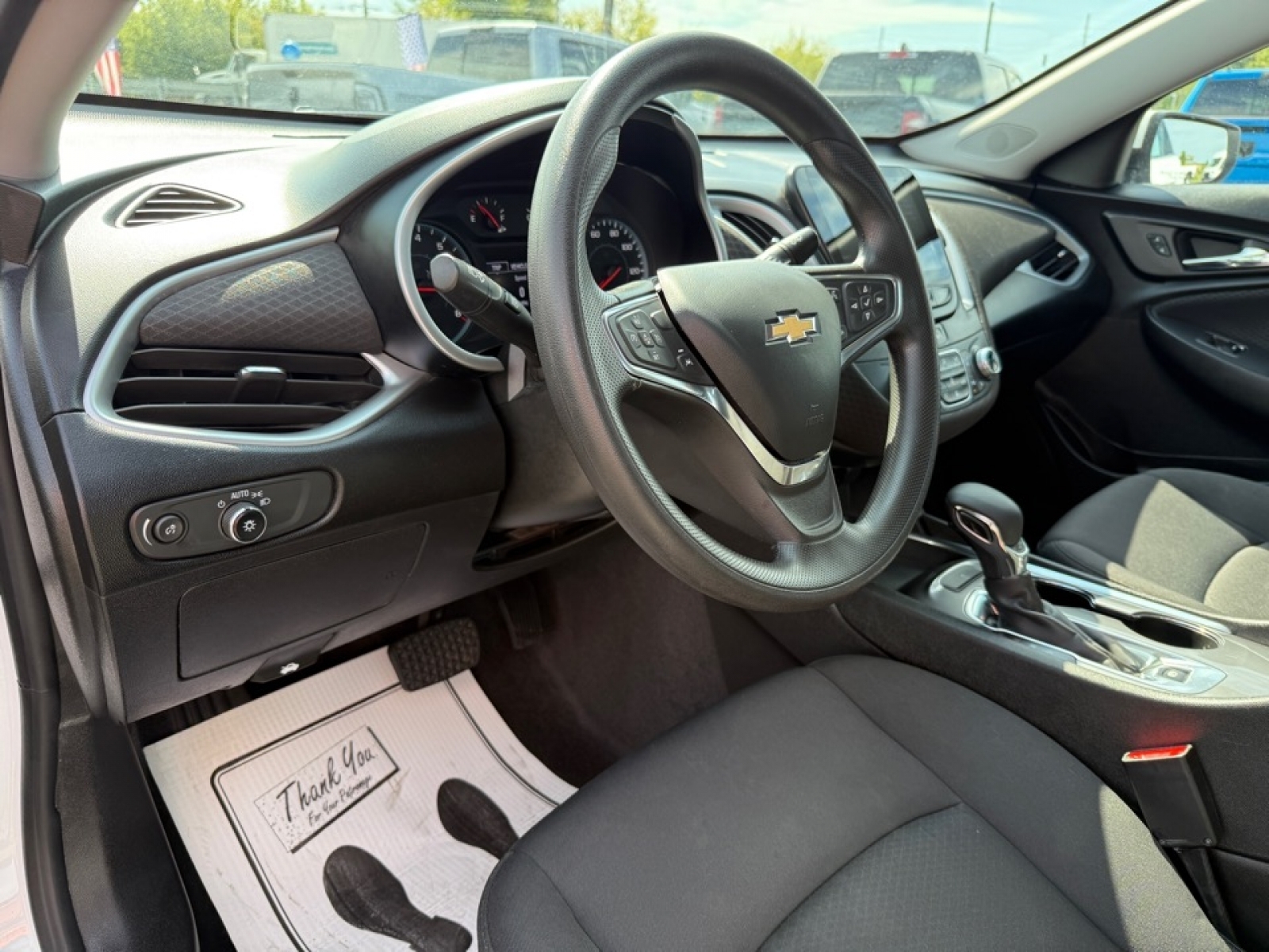 2023 Chevrolet Malibu FWD 1LT, 38904, Photo