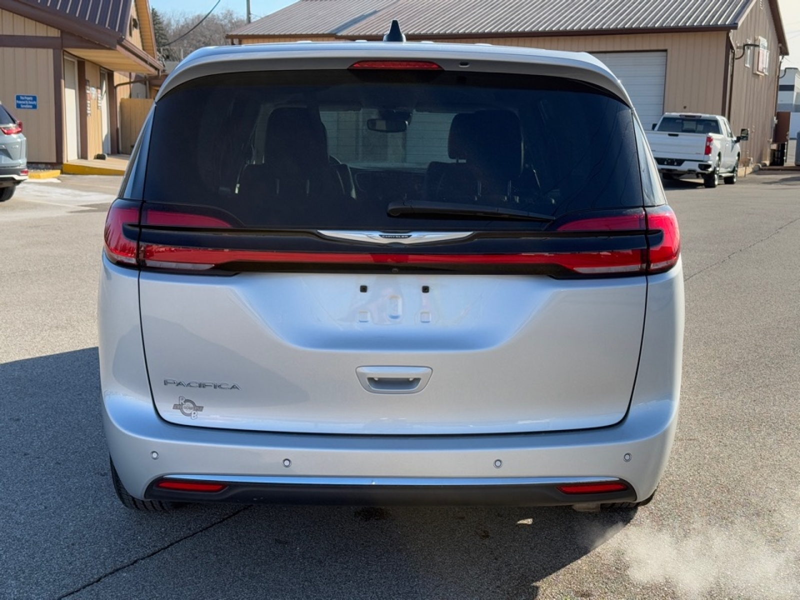 2023 Chrysler Pacifica image