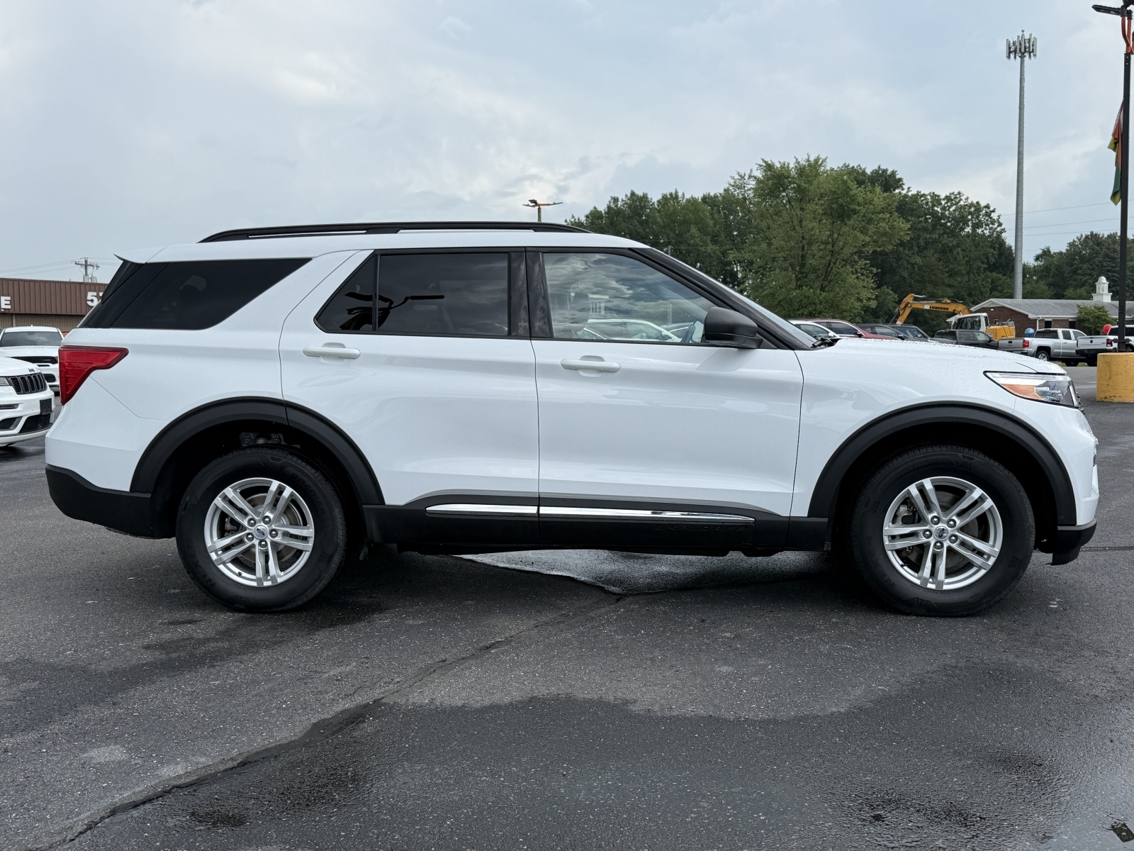 2023 Ford Explorer XLT, 38679, Photo