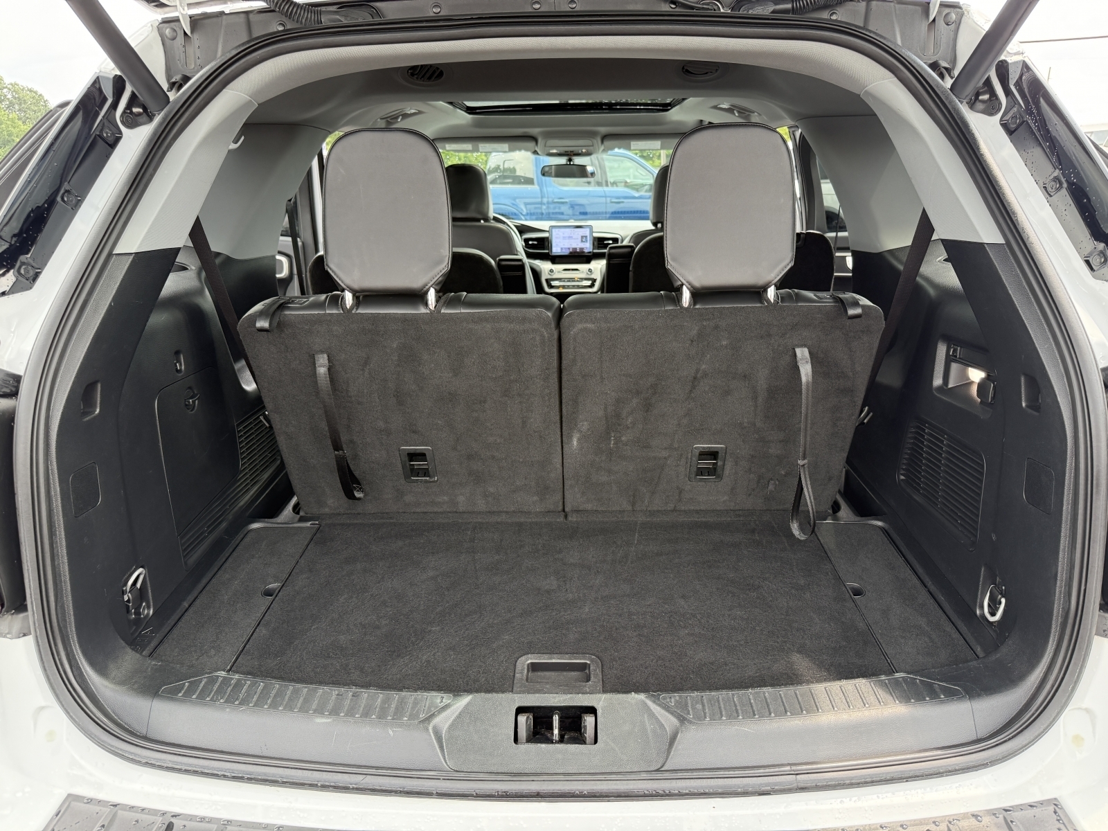 2023 Ford Explorer XLT, 38679, Photo