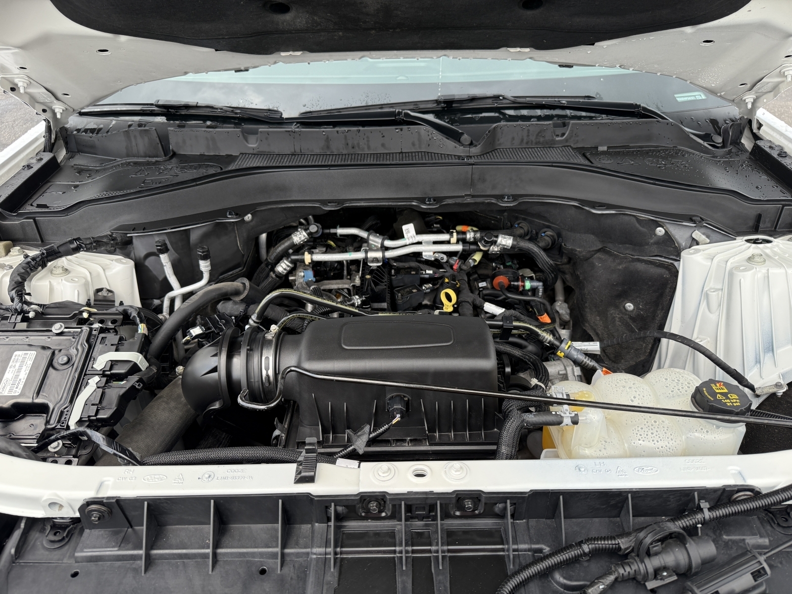 2023 Ford Explorer XLT, 38679, Photo