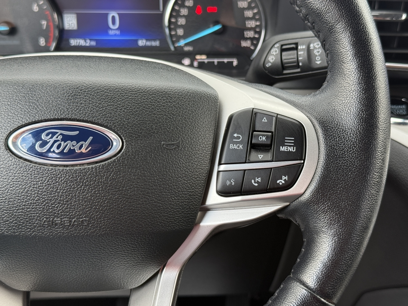 2023 Ford Explorer XLT, 38679, Photo