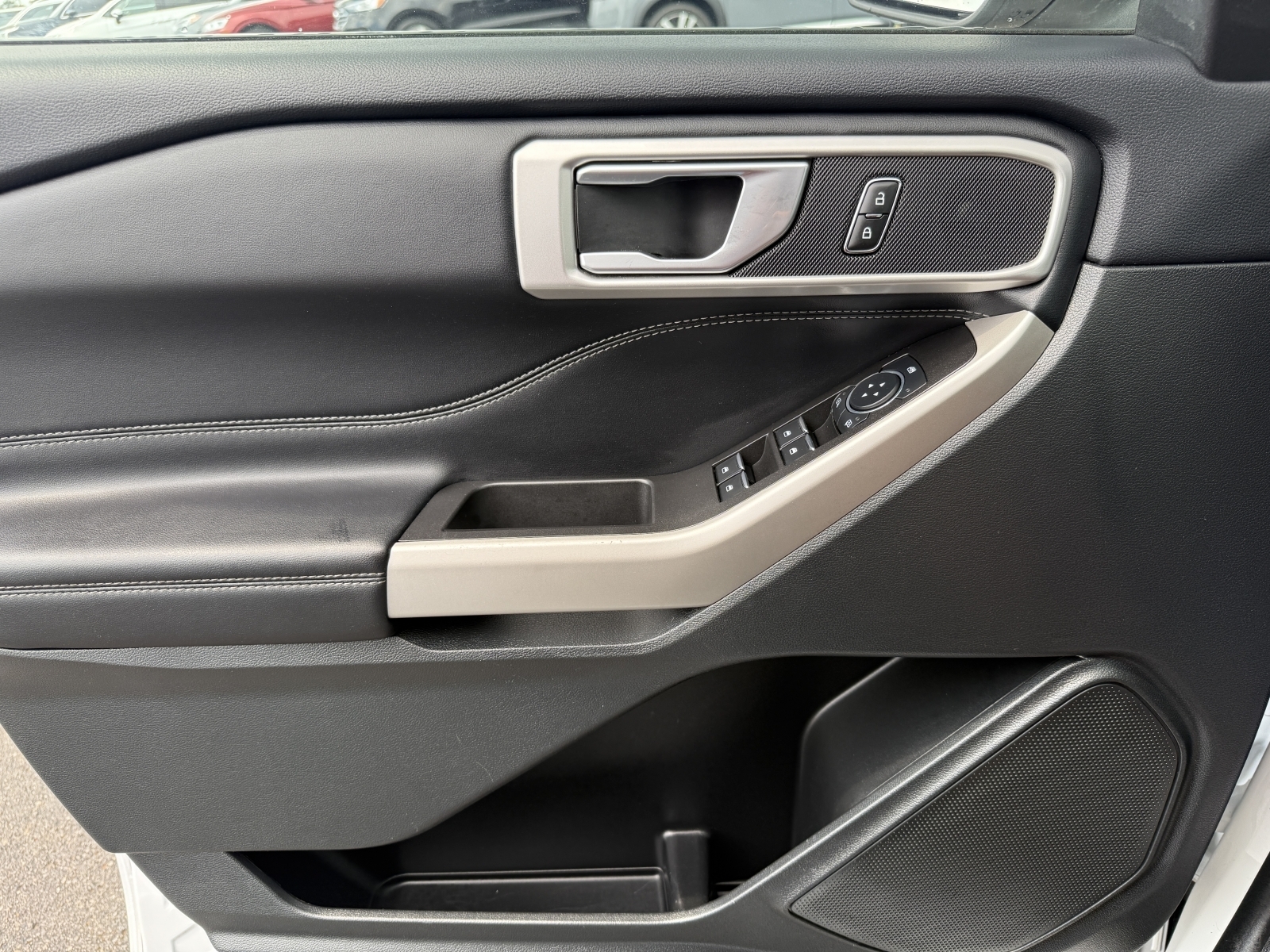 2023 Ford Explorer XLT, 38679, Photo