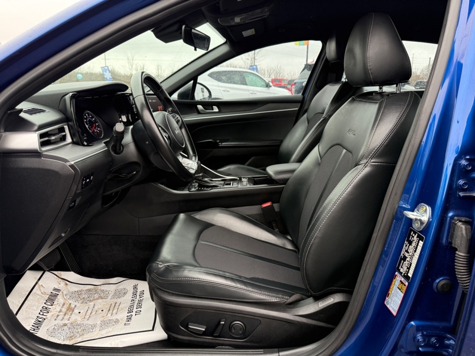 2023 Kia K5 GT-Line photo 10