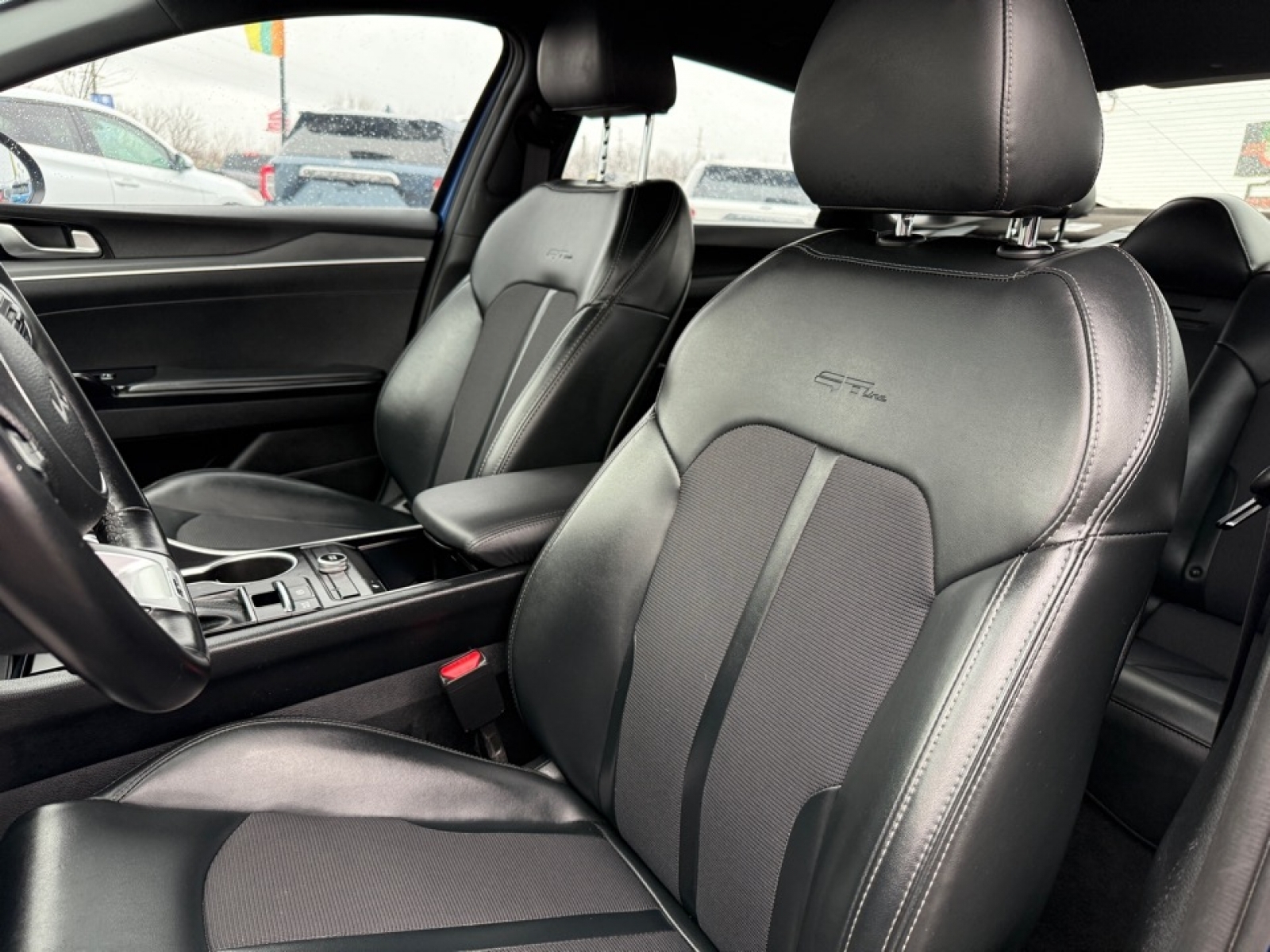 2023 Kia K5 GT-Line photo 16
