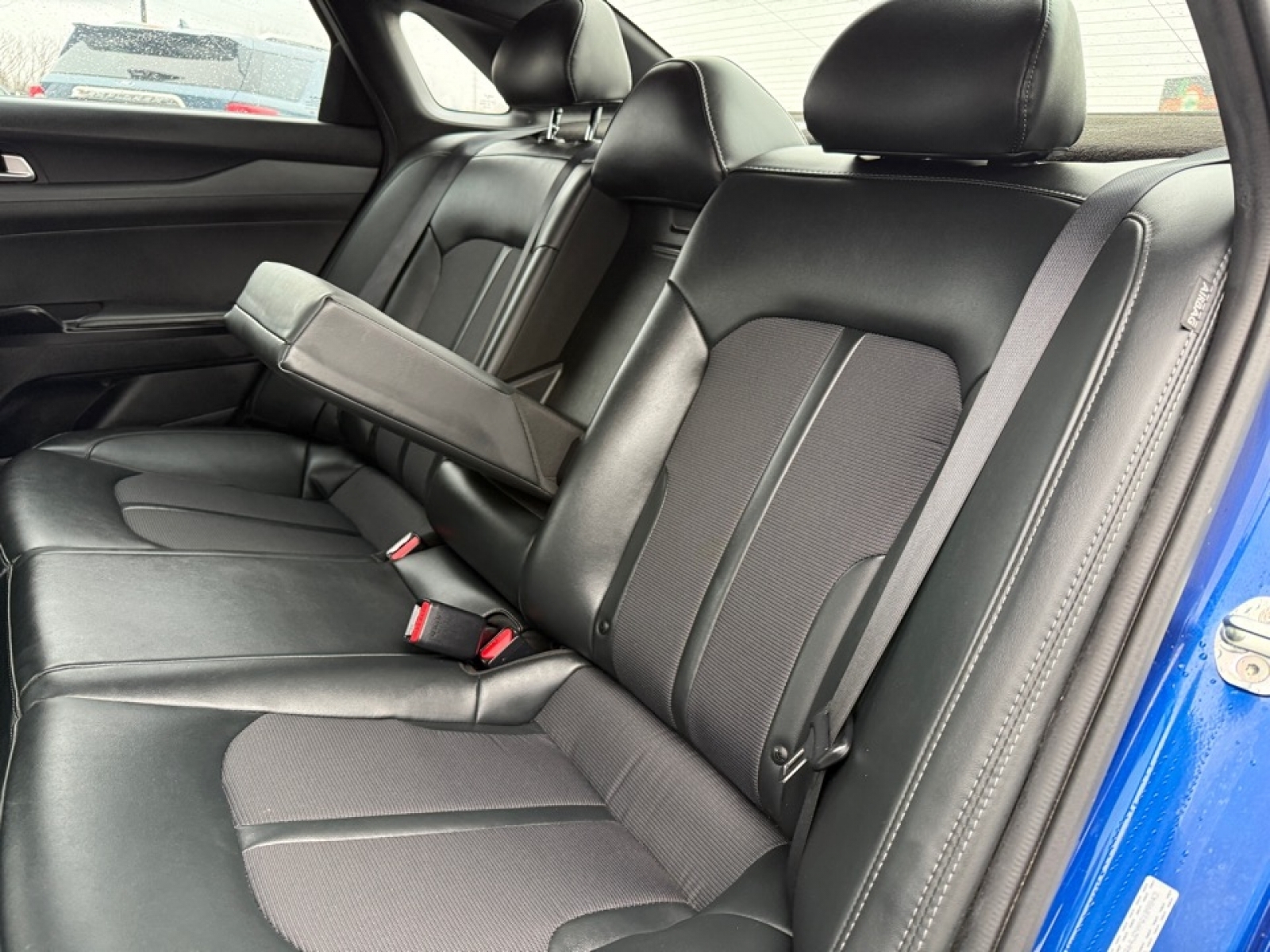 2023 Kia K5 GT-Line photo 17
