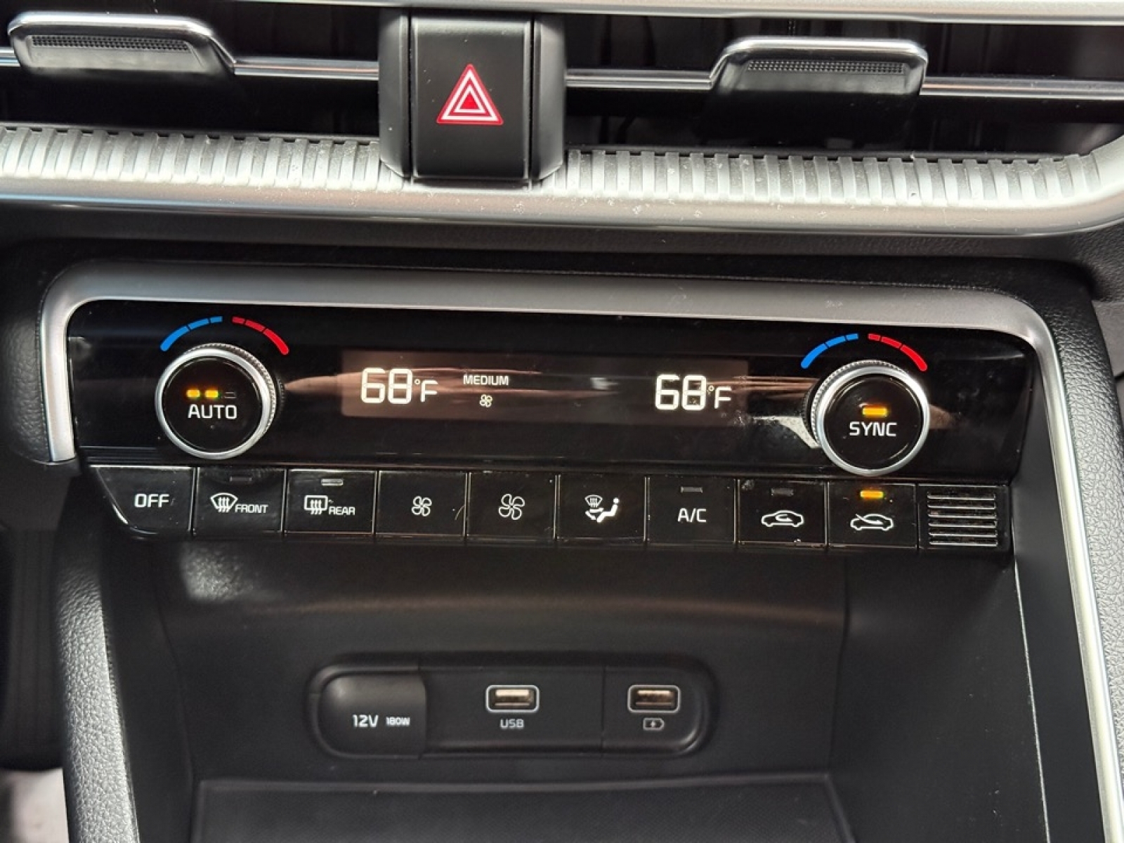 2023 Kia K5 GT-Line photo 28