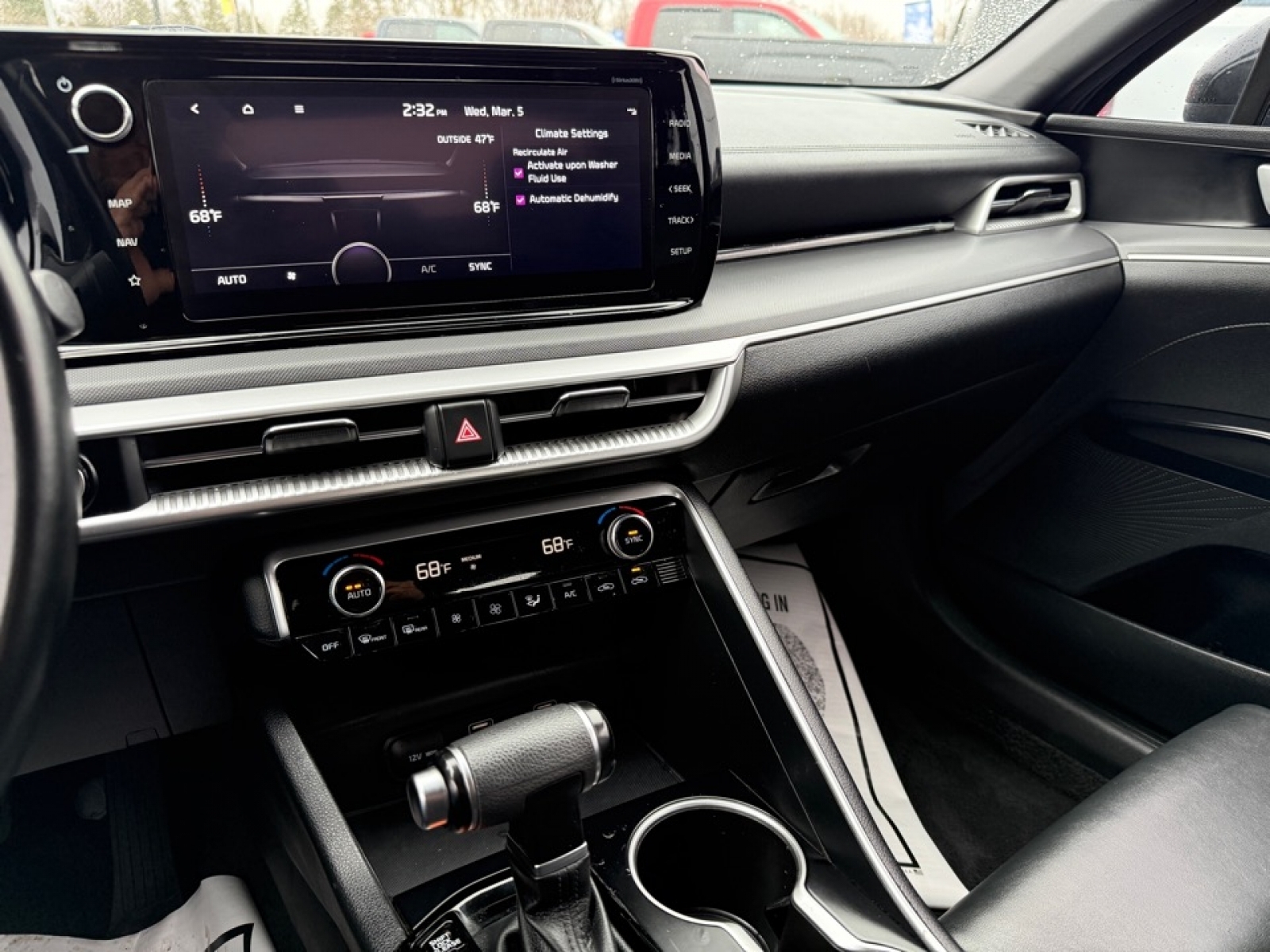 2023 Kia K5 GT-Line photo 30