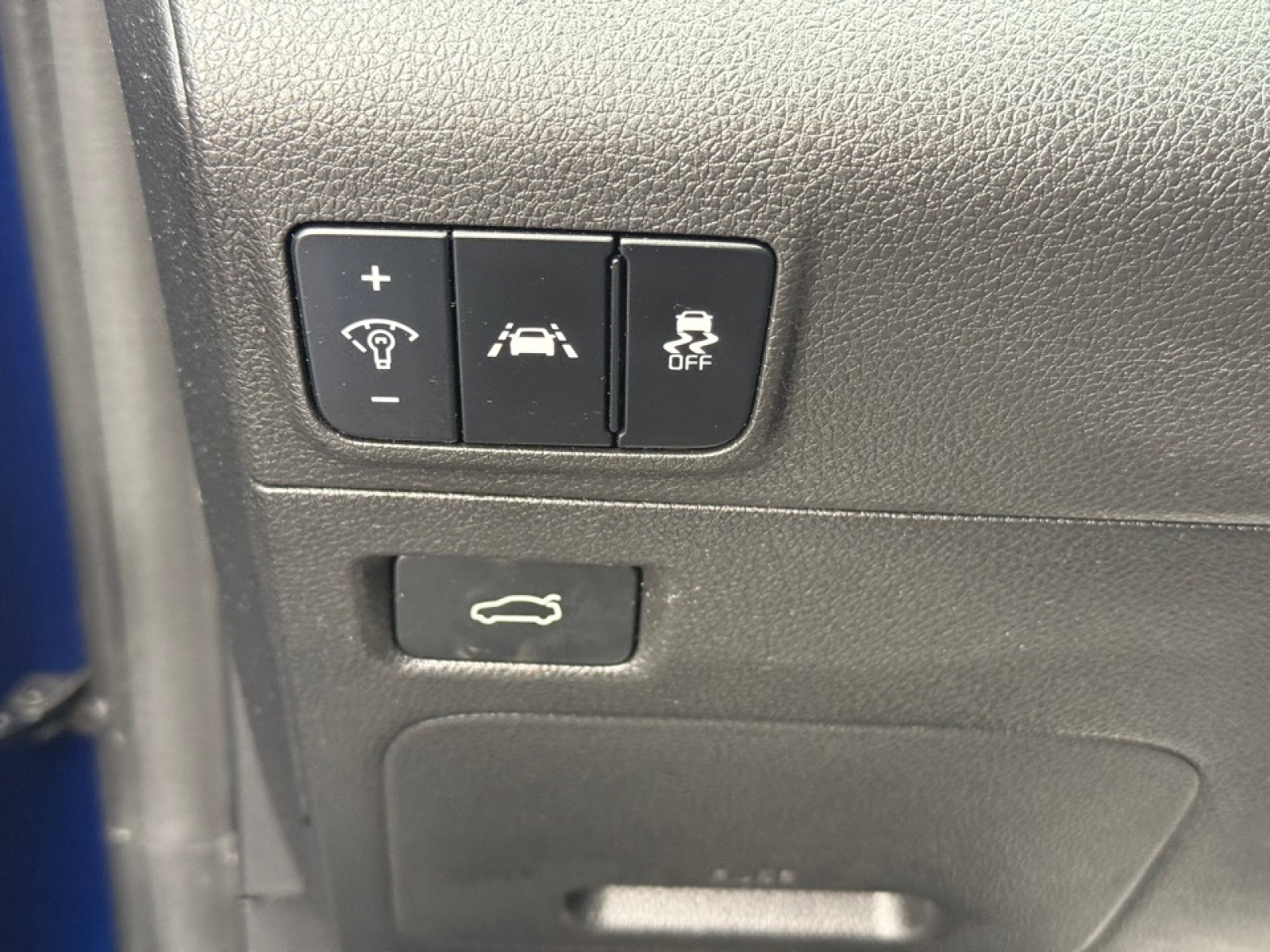 2023 Kia K5 GT-Line photo 32