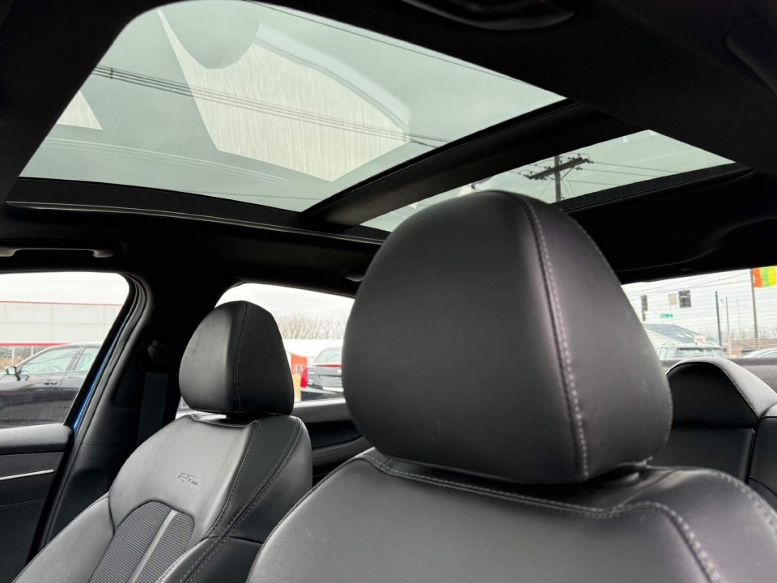 2023 Kia K5 GT-Line, 38218, Photo