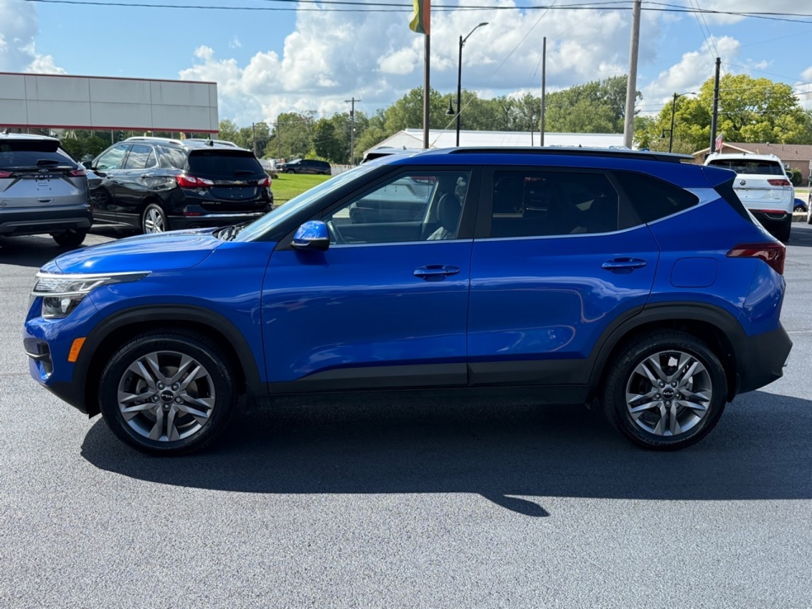 Image of 2023 Kia Seltos S