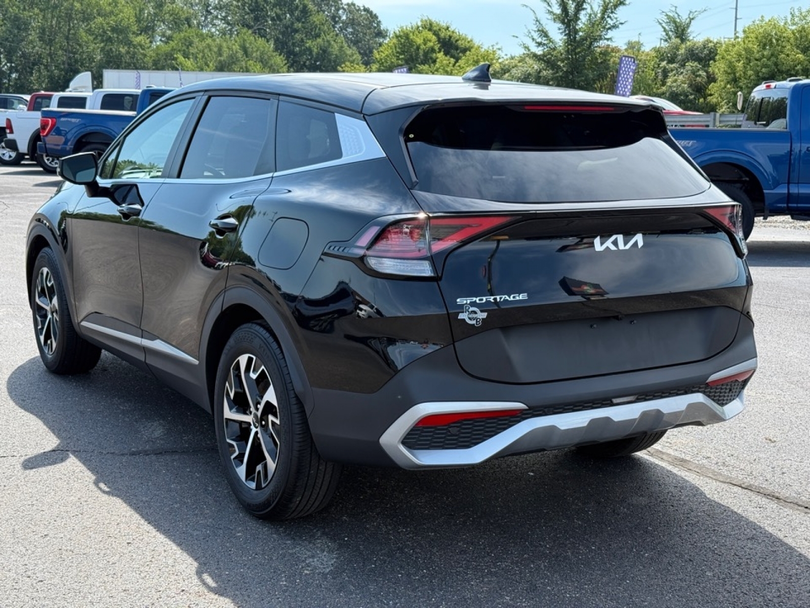 2023 Kia Sportage EX, 38710, Photo