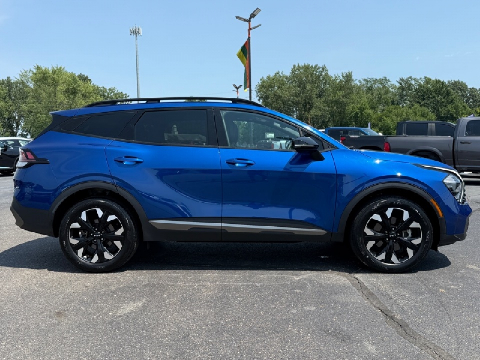 2023 Kia Sportage X-Line photo 9
