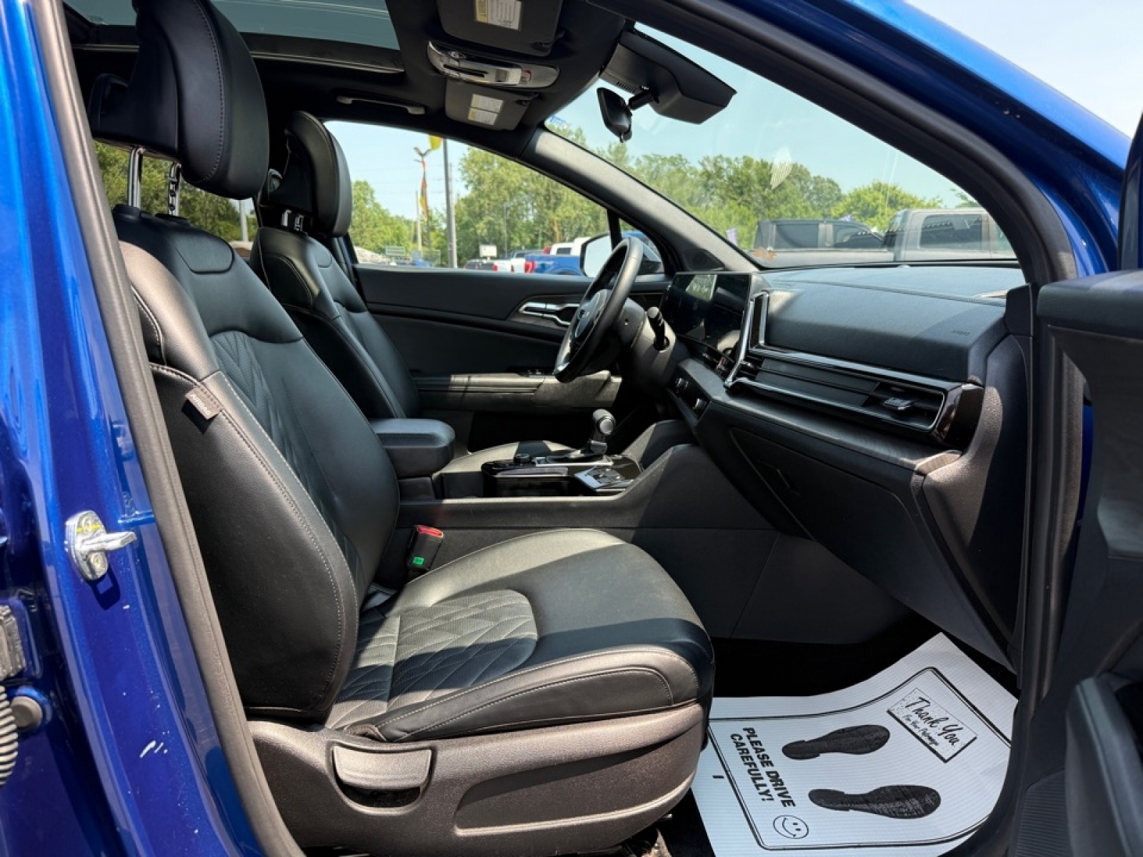 2023 Kia Sportage X-Line photo 11