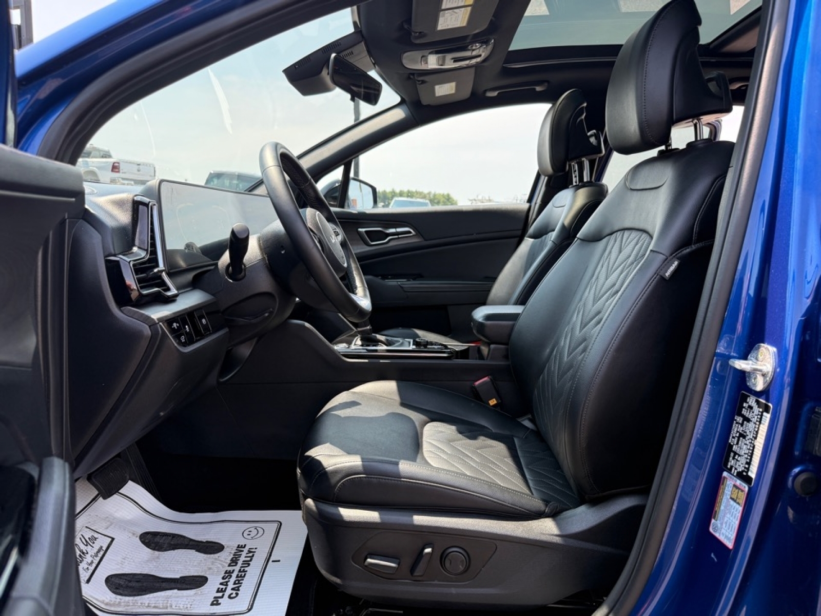 2023 Kia Sportage X-Line photo 10