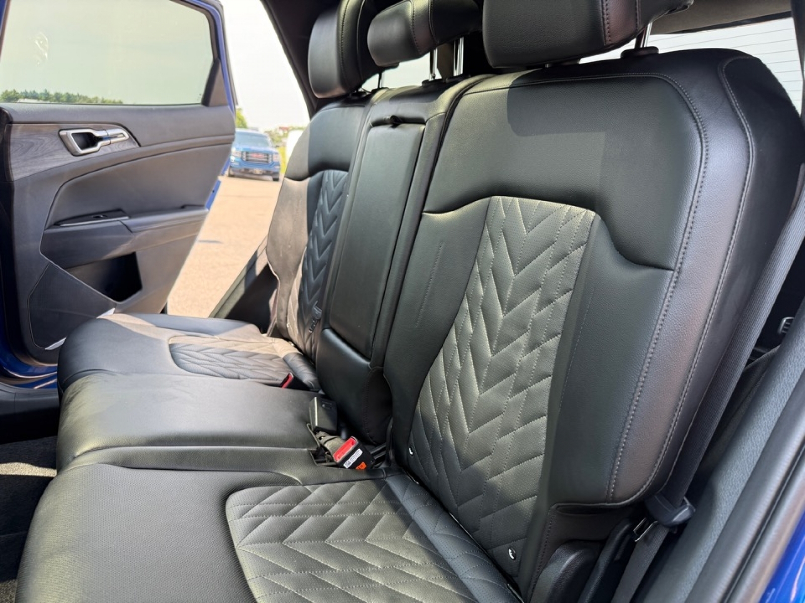 2023 Kia Sportage X-Line photo 17