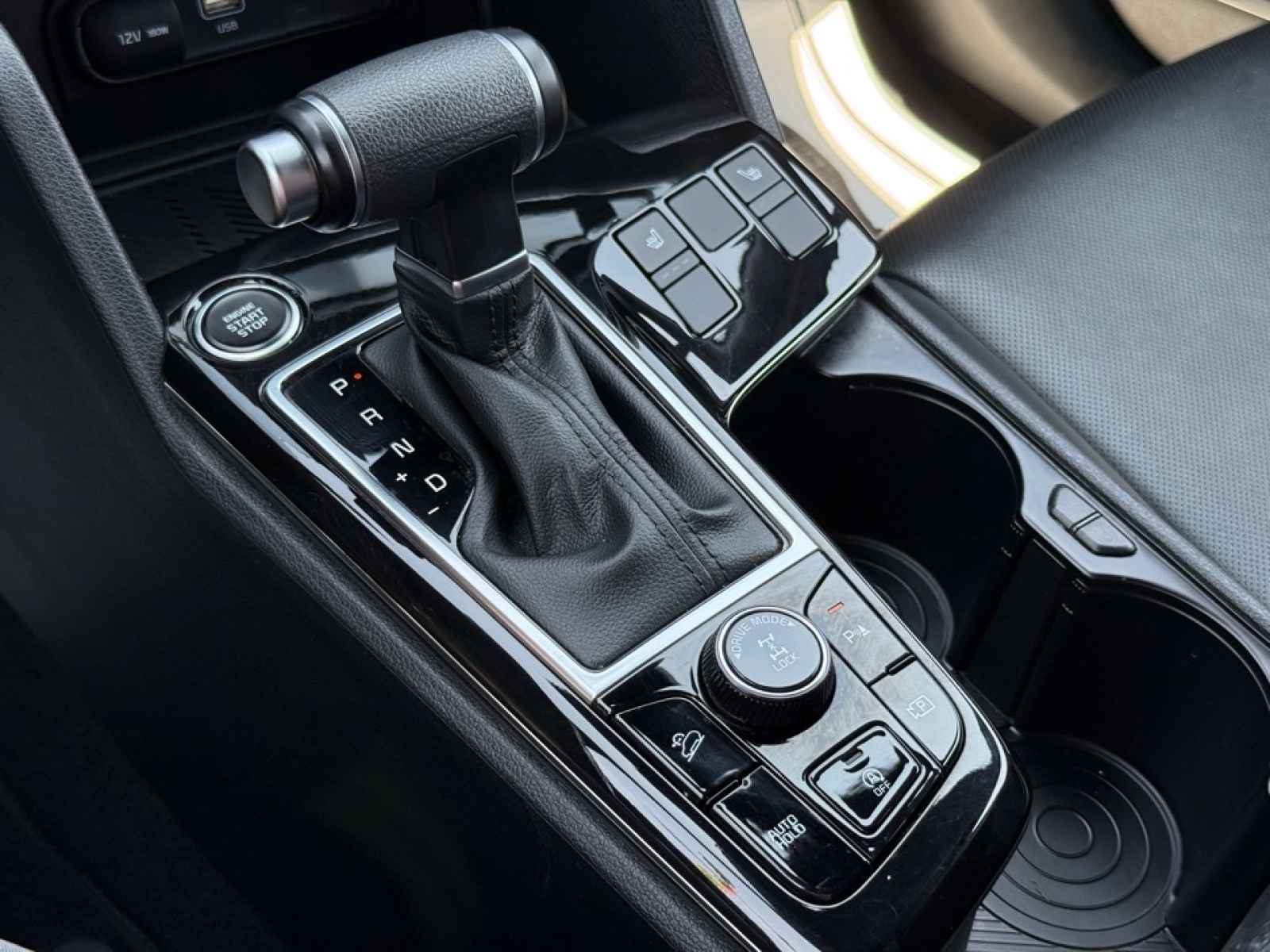 2023 Kia Sportage X-Line photo 28