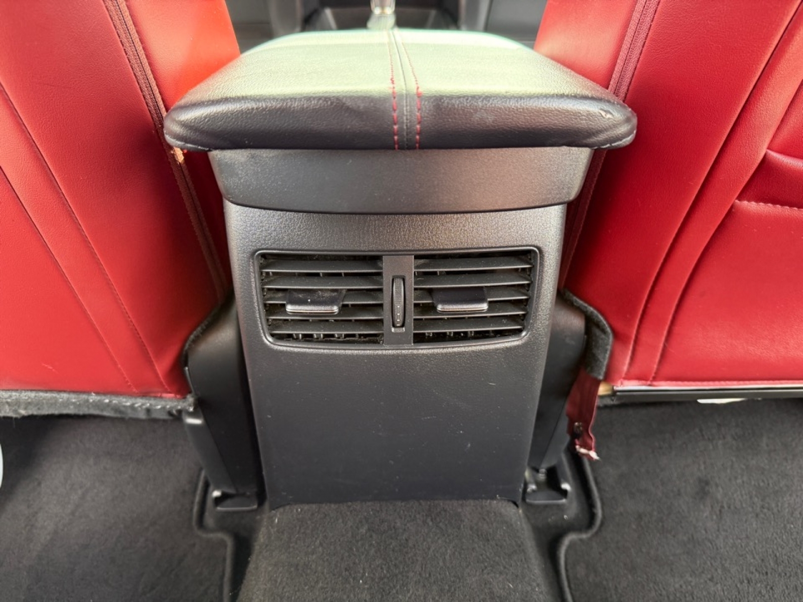 2023 Mazda CX-30 2.5 S Carbon photo 30
