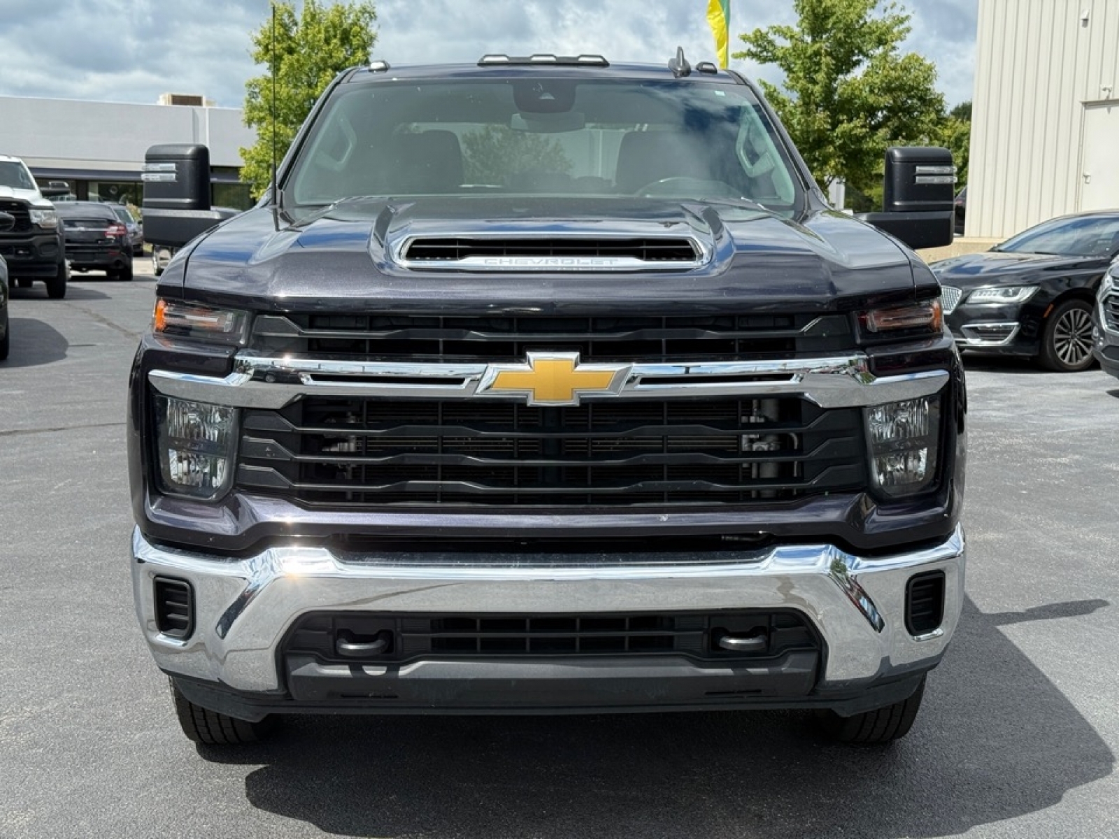 2024 Chevrolet Silverado 3500HD 4WD Crew Cab Long Bed LT, 38839, Photo