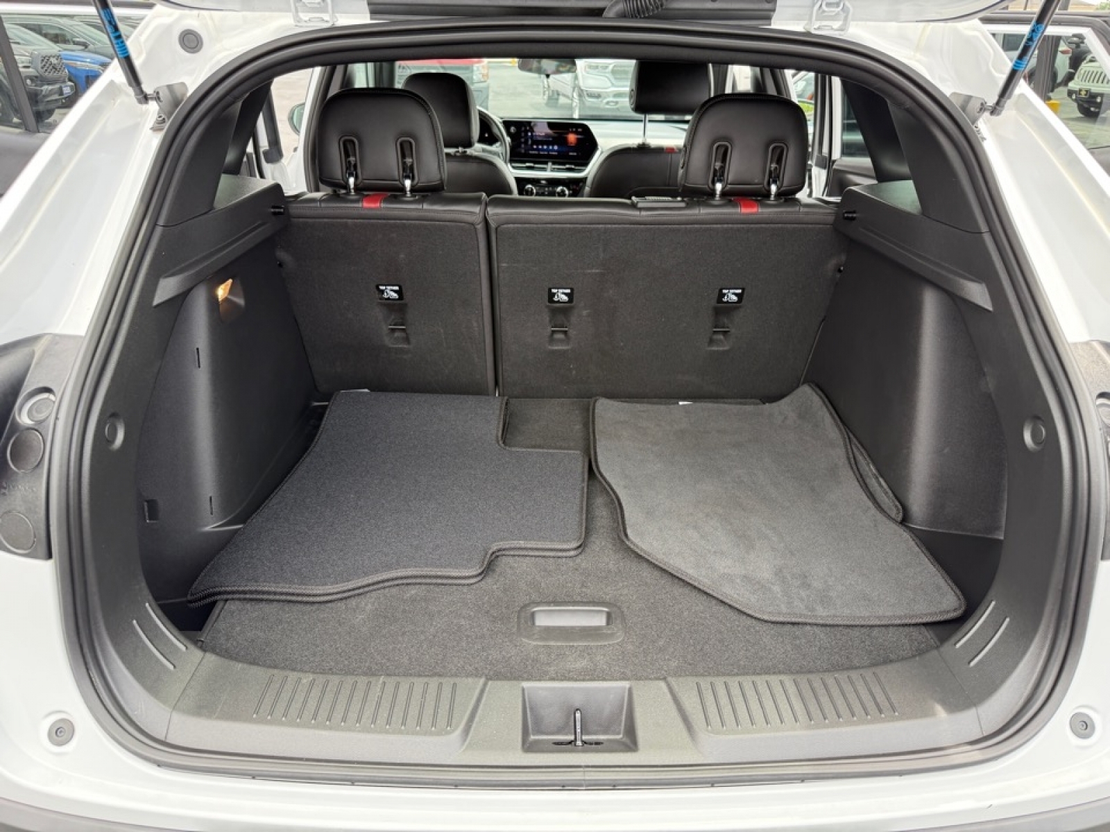 2024 Chevrolet Trax photo 19