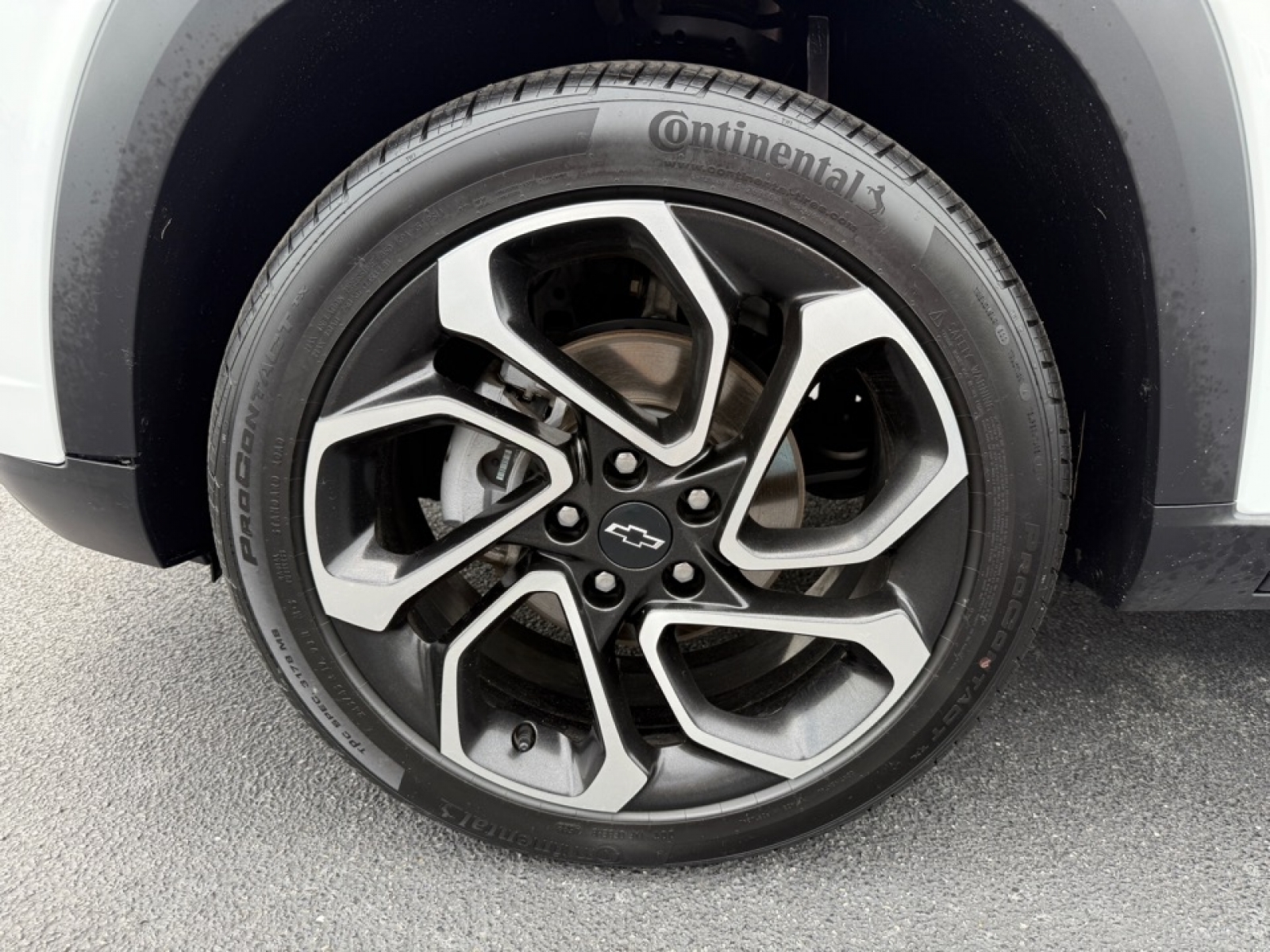 2024 Chevrolet Trax photo 36