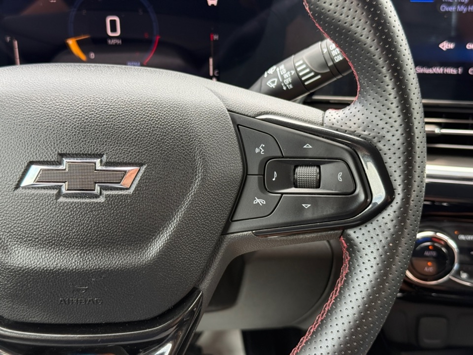 2024 Chevrolet Trax photo 25