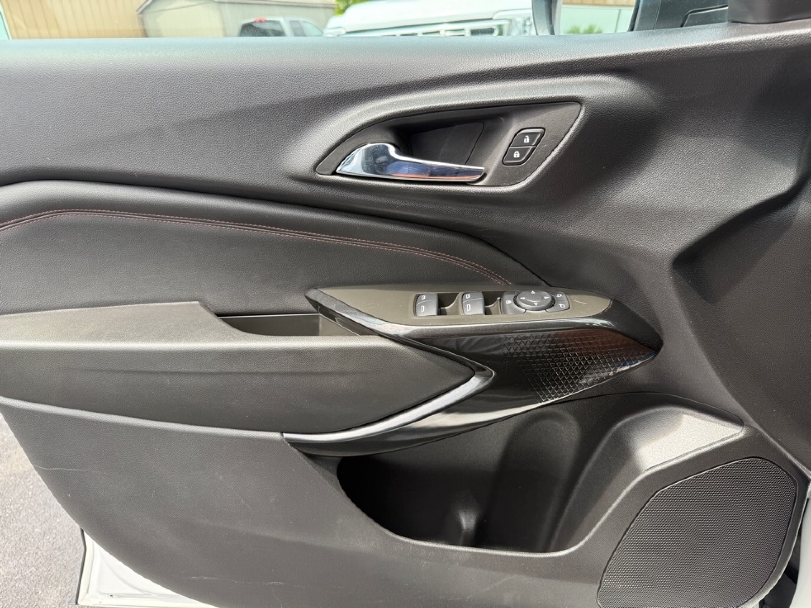 2024 Chevrolet Trax photo 34