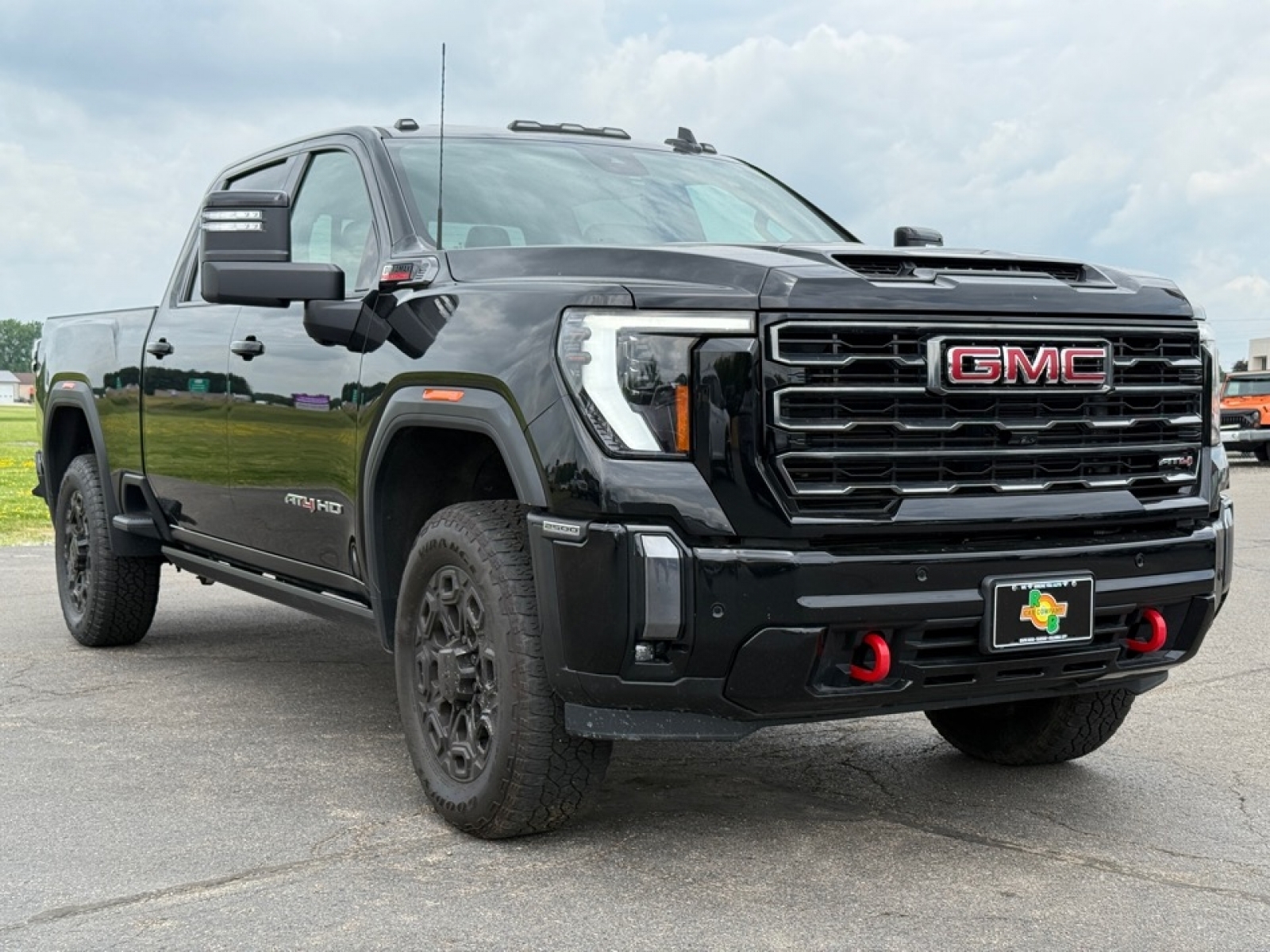 2024 GMC Sierra 2500HD 4WD Crew Cab Standard Bed AT4, 38446, Photo