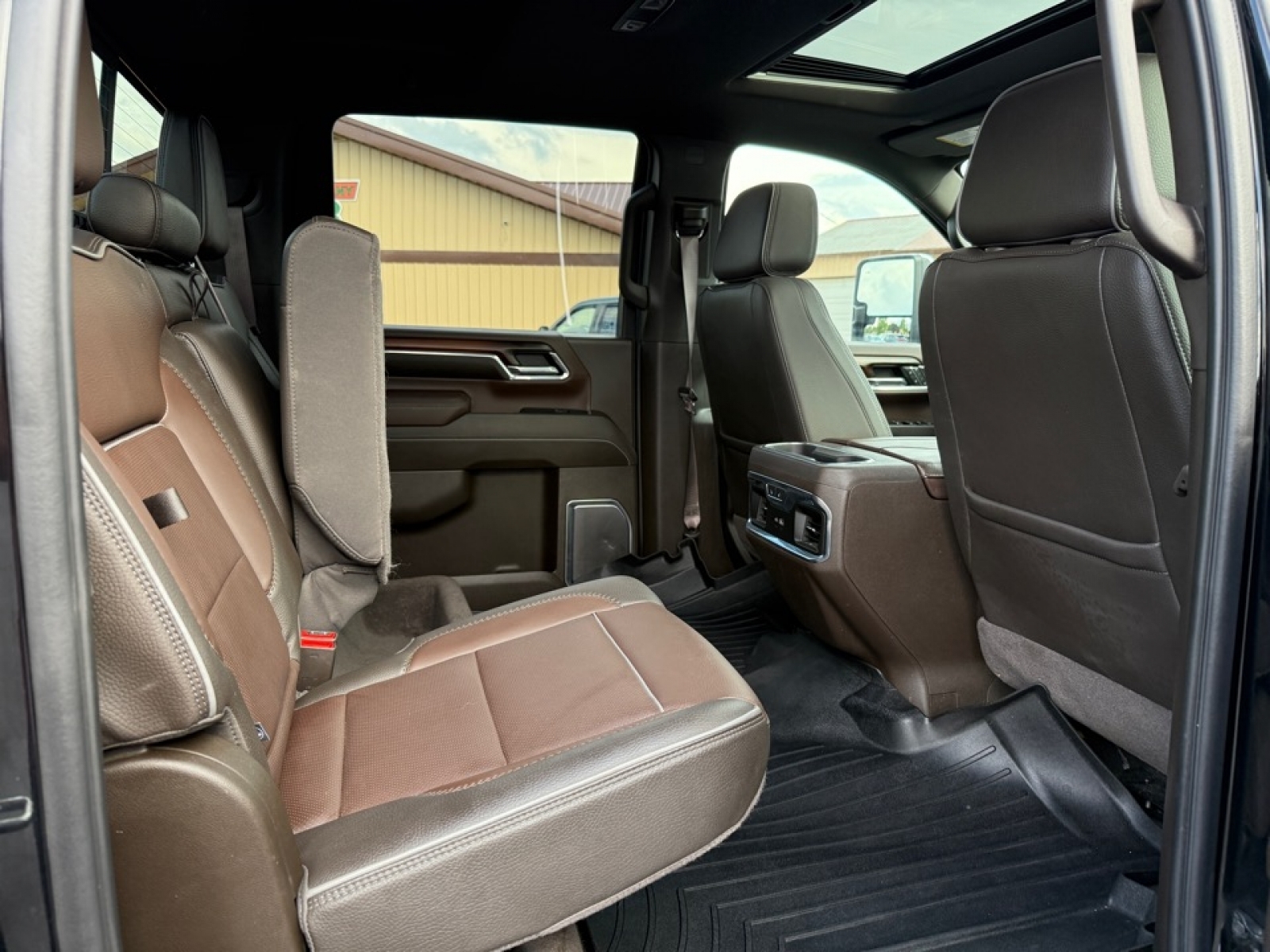 2024 Gmc Sierra HD Denali photo 15