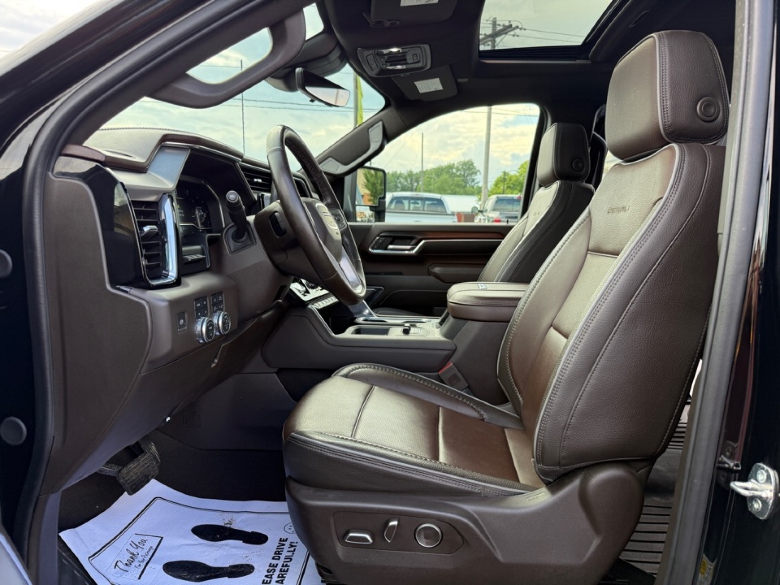 2024 Gmc Sierra HD Denali photo 10