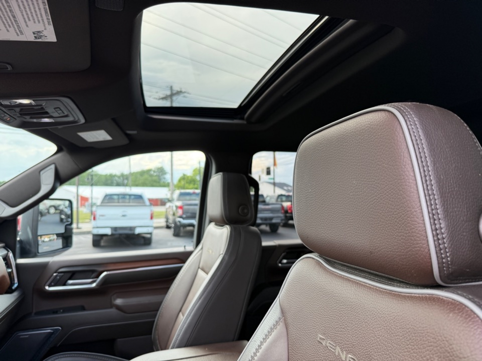 2024 Gmc Sierra HD Denali photo 43