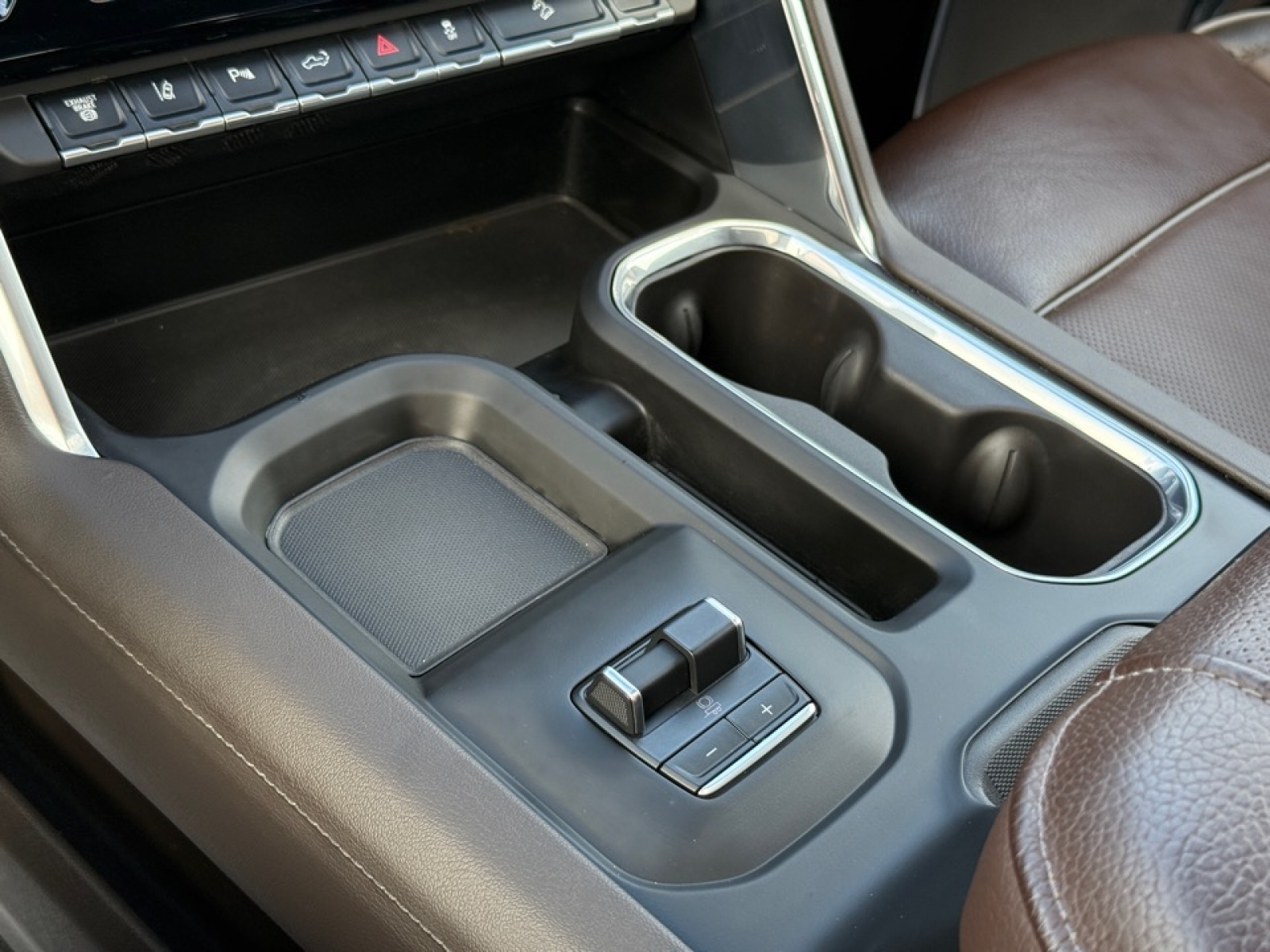 2024 Gmc Sierra HD Denali photo 32