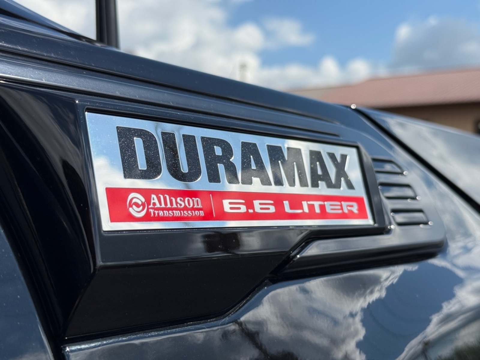 2024 GMC Sierra 2500HD 4WD Crew Cab Standard Bed AT4, 38884, Photo