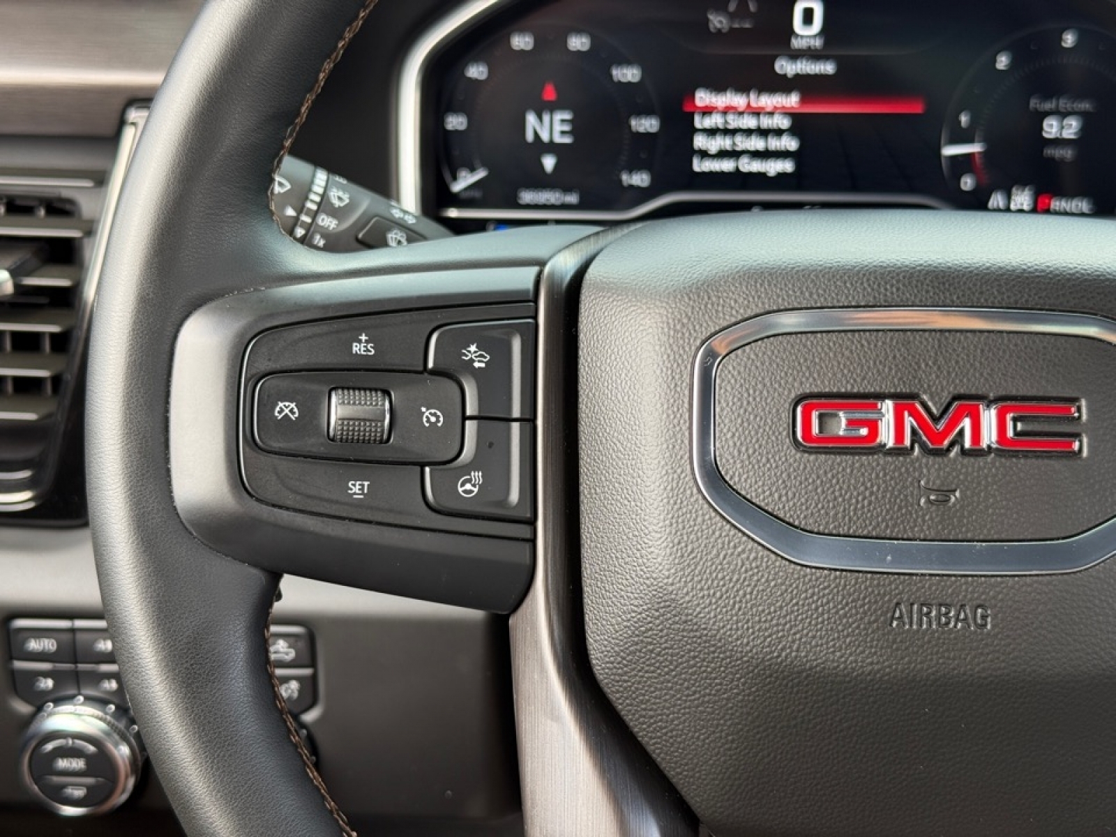 2024 Gmc Sierra HD AT4 photo 29