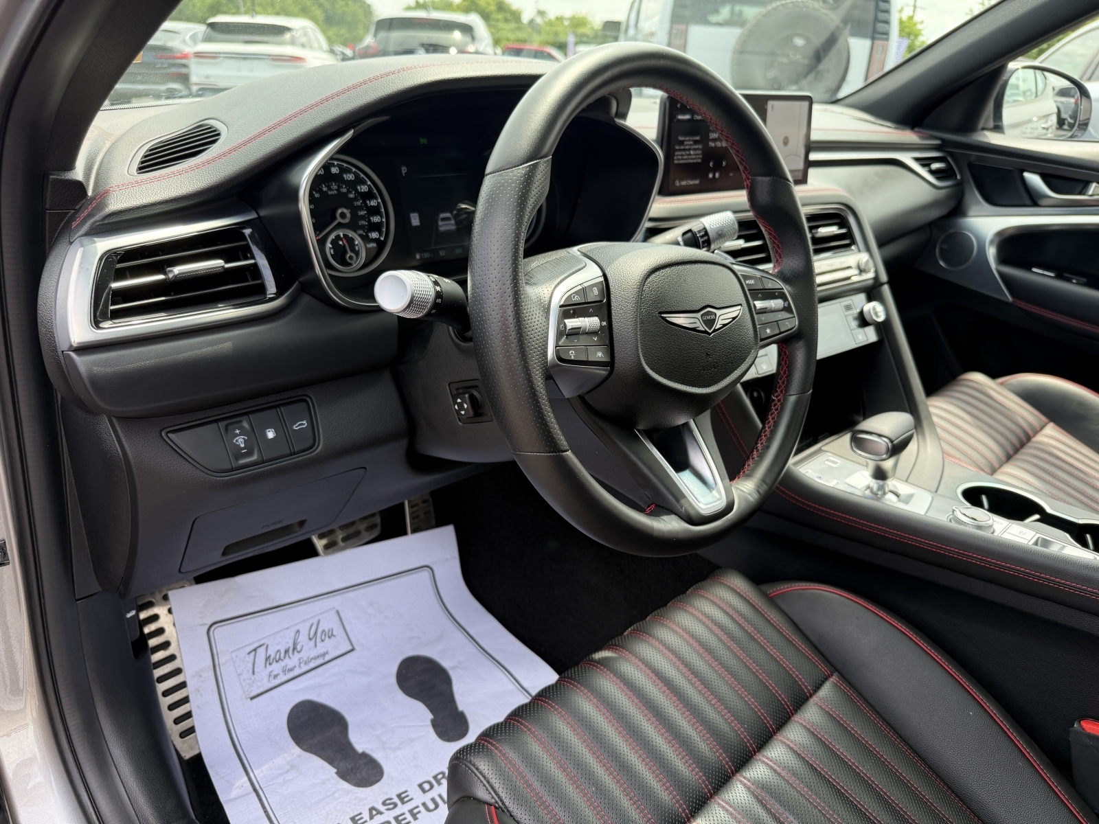 2024 Genesis G70 2.5T photo 15