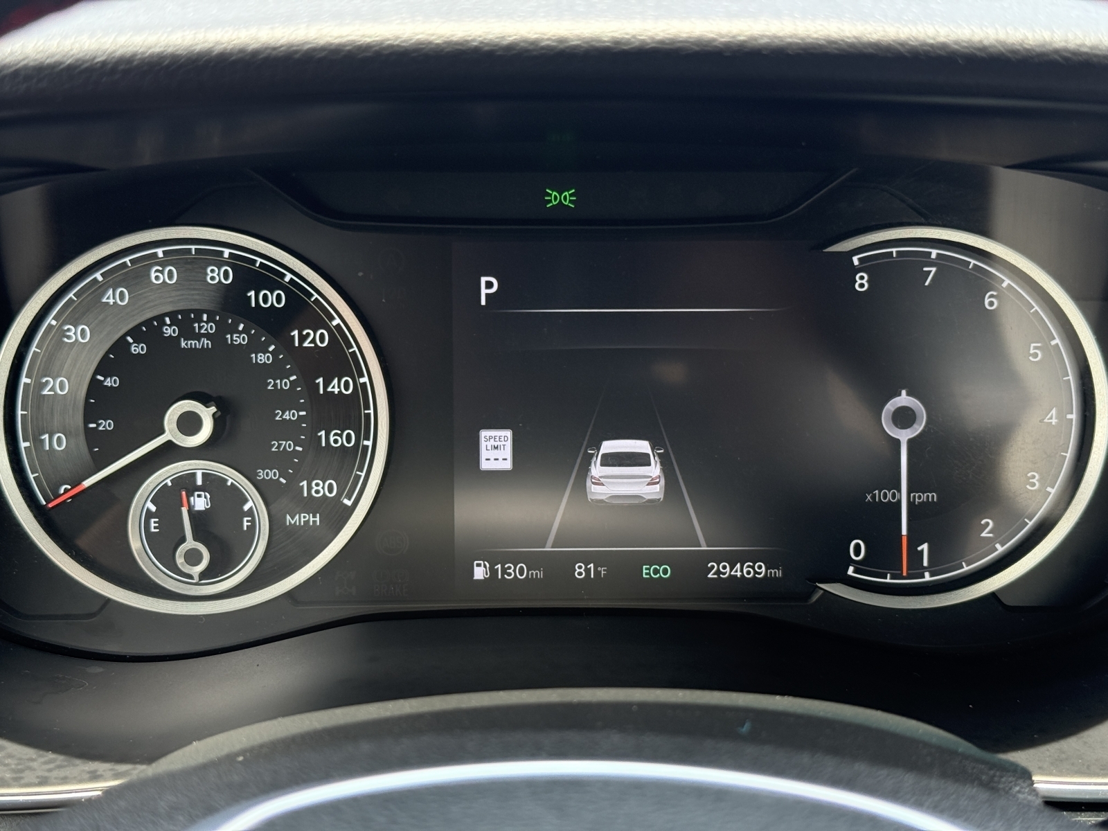 2024 Genesis G70 2.5T photo 28