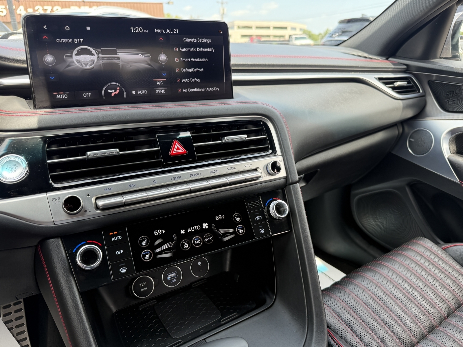 2024 Genesis G70 2.5T photo 36
