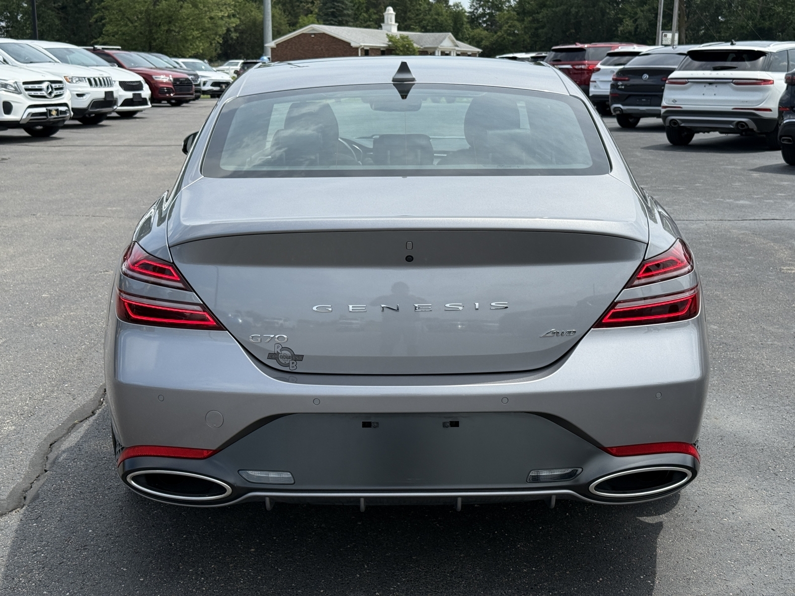 2024 Genesis G70 2.5T photo 7