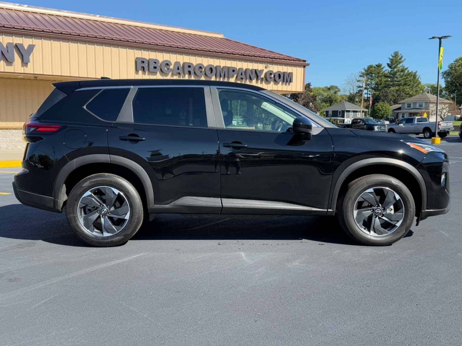 2024 Nissan Rogue SV Intelligent AWD, 39068, Photo