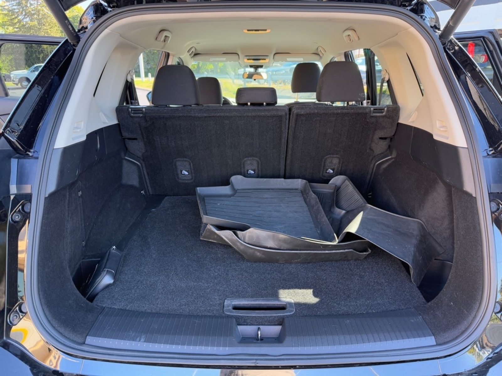 2024 Nissan Rogue SV Intelligent AWD, 39068, Photo