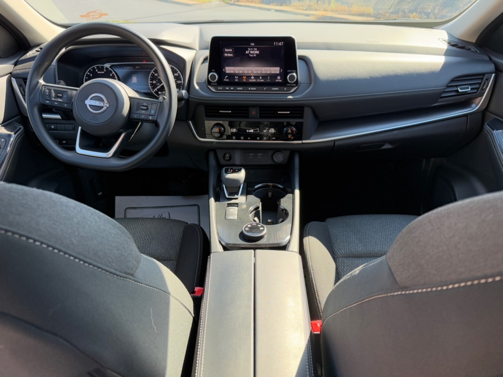 2024 Nissan Rogue SV Intelligent AWD, 39068, Photo