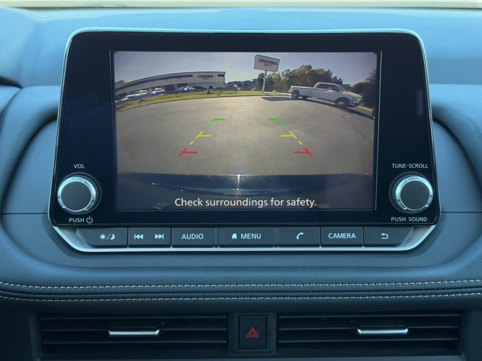 2024 Nissan Rogue SV Intelligent AWD, 39068, Photo