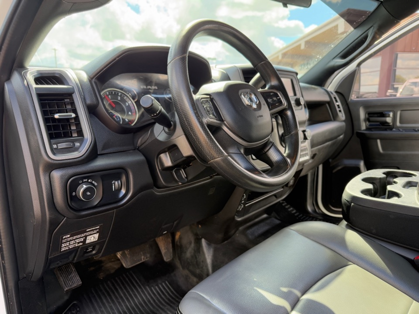 2024 Ram 2500 Tradesman Crew Cab 4x4 8' Box, 38848, Photo