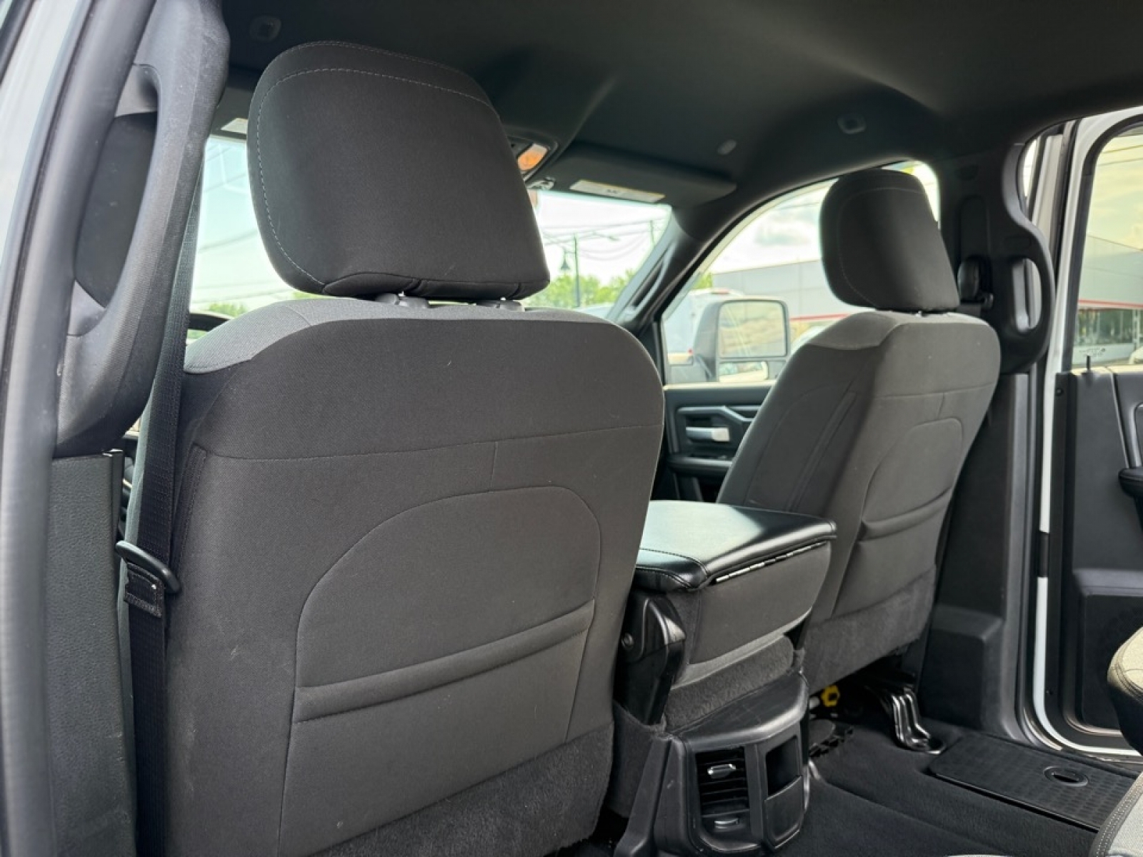 2024 Ram 3500 Big Horn Crew Cab 4x4 8' Box, 38646, Photo