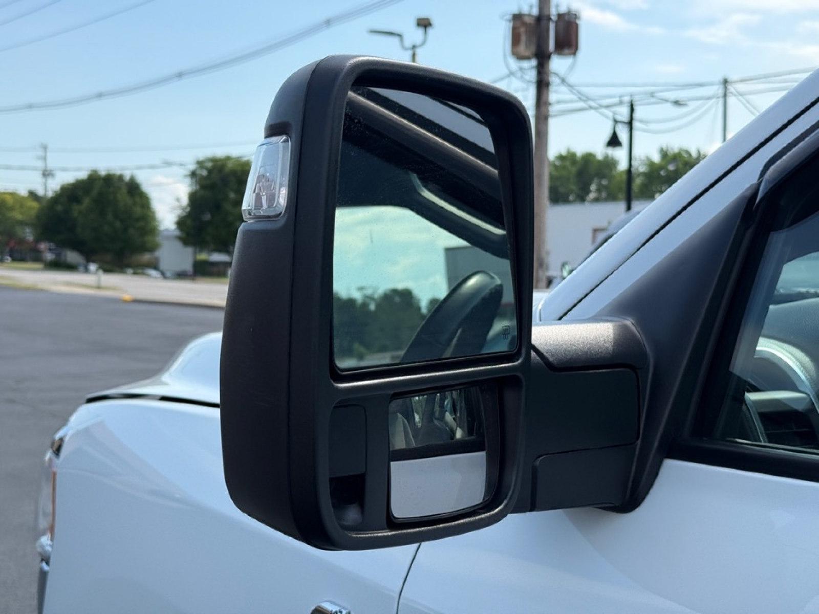 2024 Ram 3500 Big Horn Crew Cab 4x4 8' Box, 38646, Photo